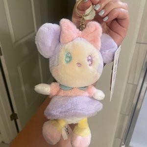 Tokyo Disney Minnie plush keychain ❤️